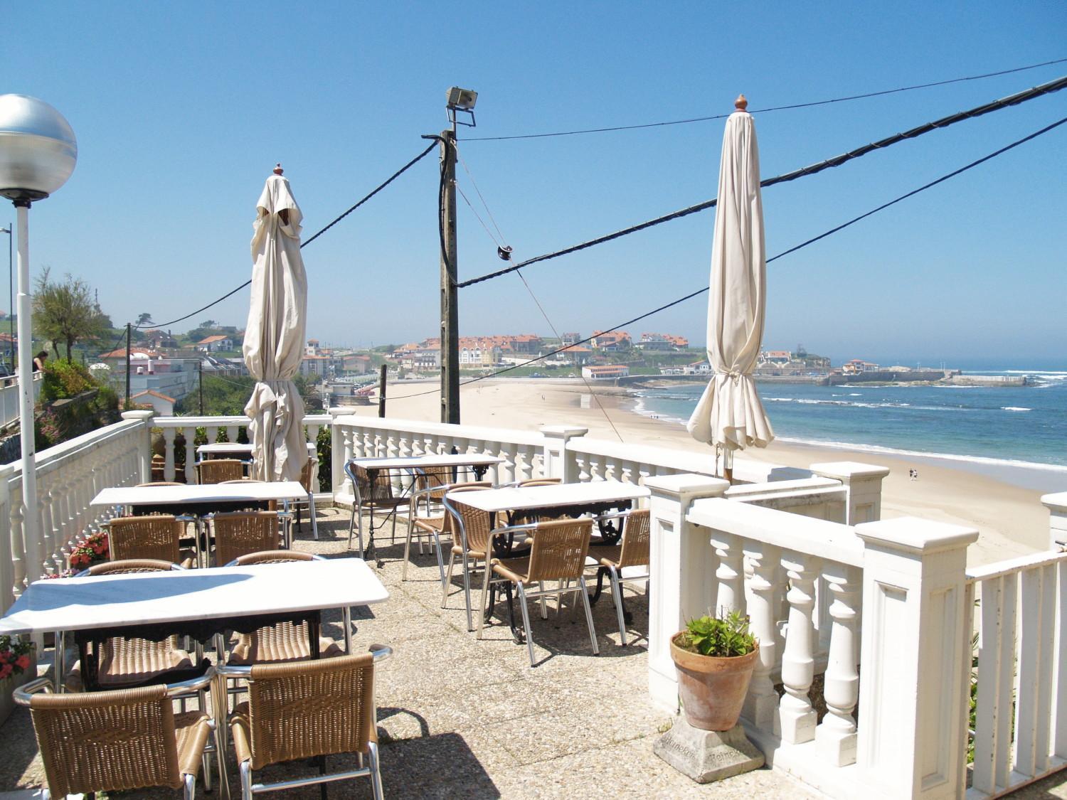 Hotel Josein كوميلاس المظهر الخارجي الصورة
